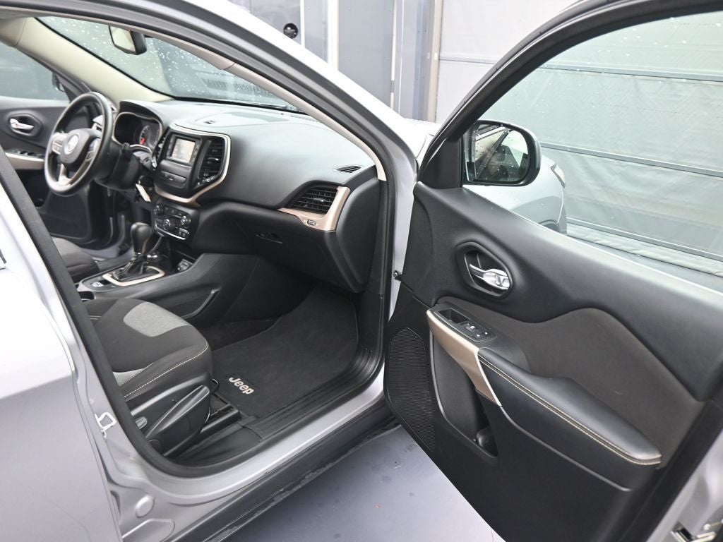 2018 Jeep Cherokee Latitude