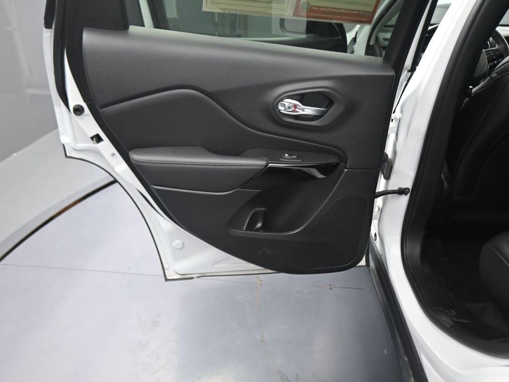 2023 Jeep Cherokee Altitude