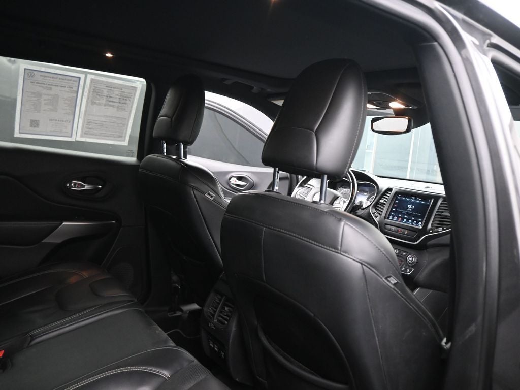 2021 Jeep Cherokee Latitude Lux