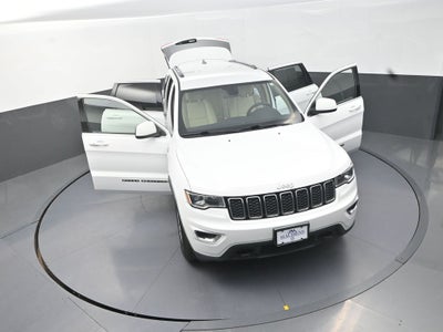 2019 Jeep Grand Cherokee Laredo E