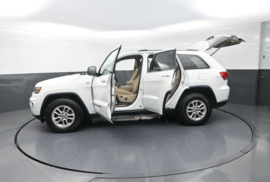 2019 Jeep Grand Cherokee Laredo E