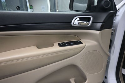 2019 Jeep Grand Cherokee Laredo E