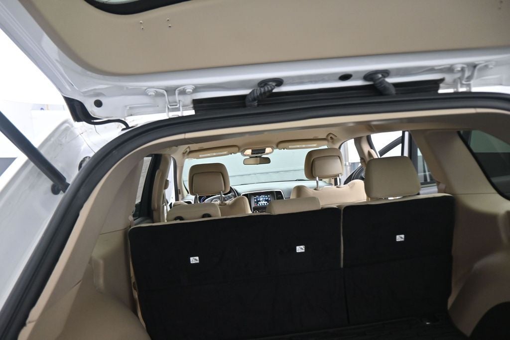 2019 Jeep Grand Cherokee Laredo E