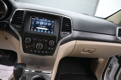 2019 Jeep Grand Cherokee Laredo E
