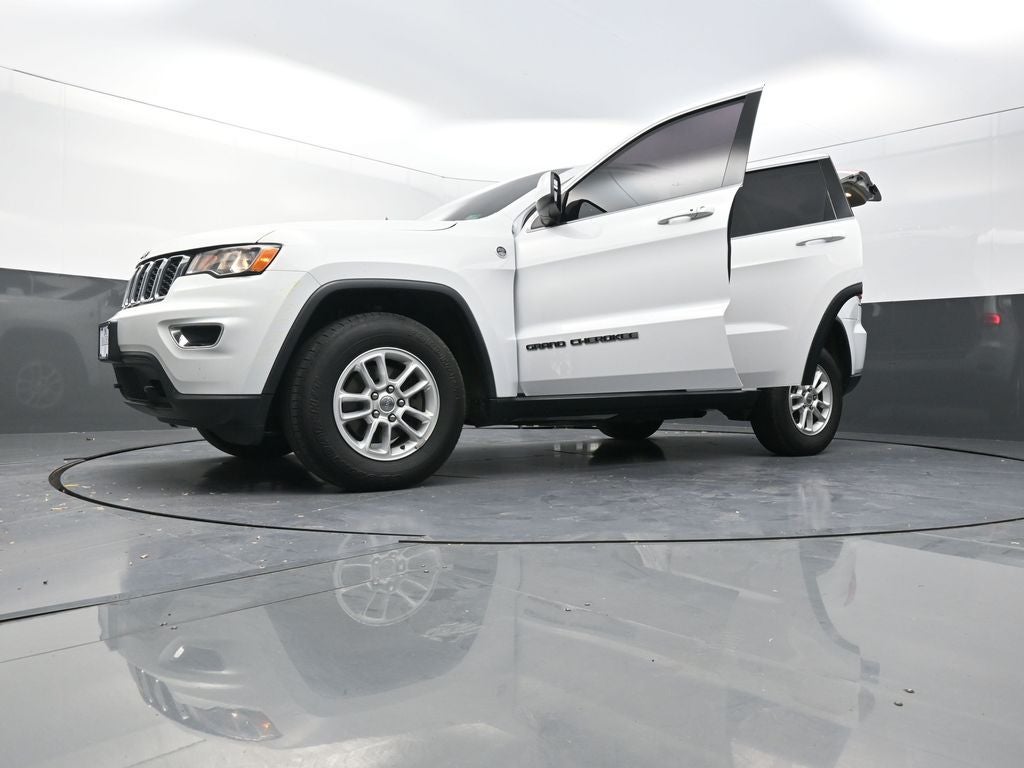 2019 Jeep Grand Cherokee Laredo E