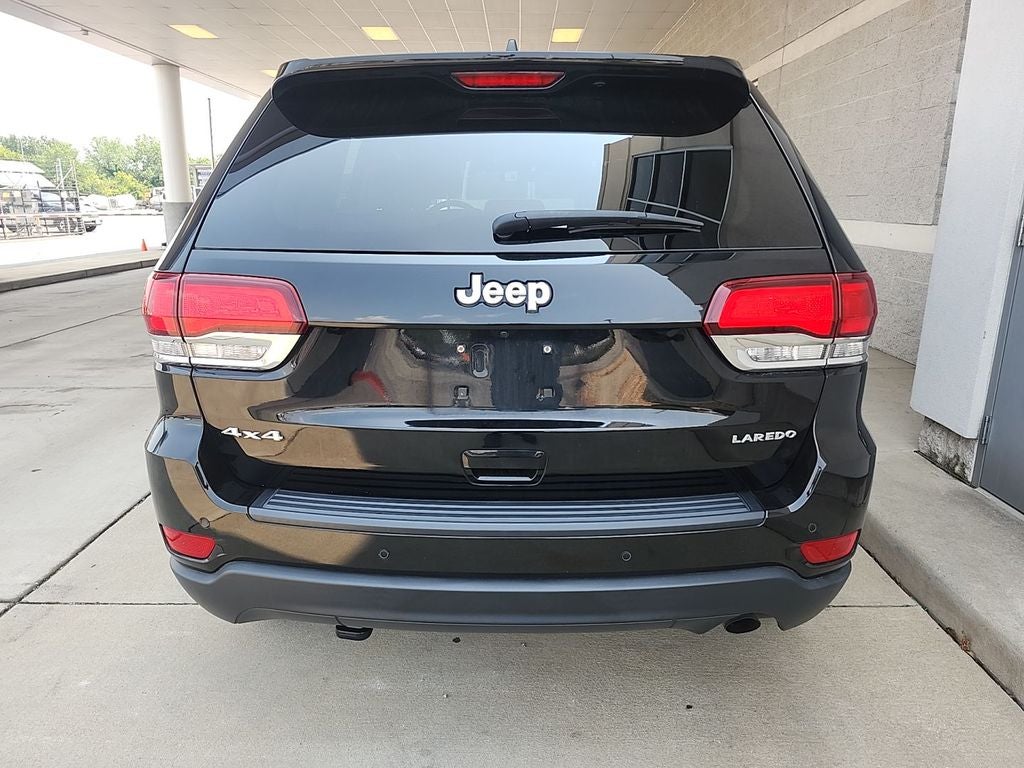 2020 Jeep Grand Cherokee Laredo E