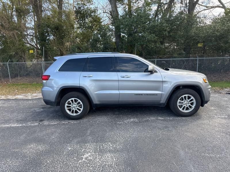 2020 Jeep Grand Cherokee Laredo E