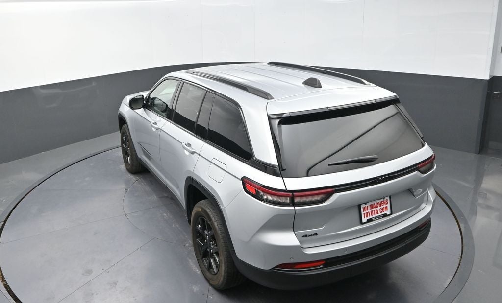 2024 Jeep Grand Cherokee Altitude X