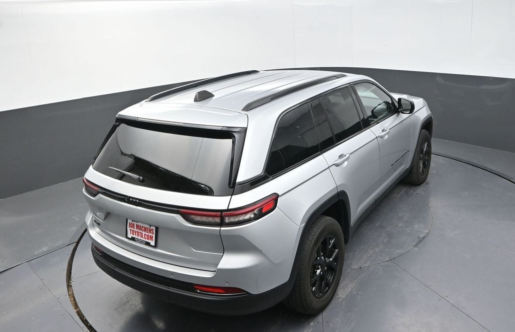 2024 Jeep Grand Cherokee Altitude X
