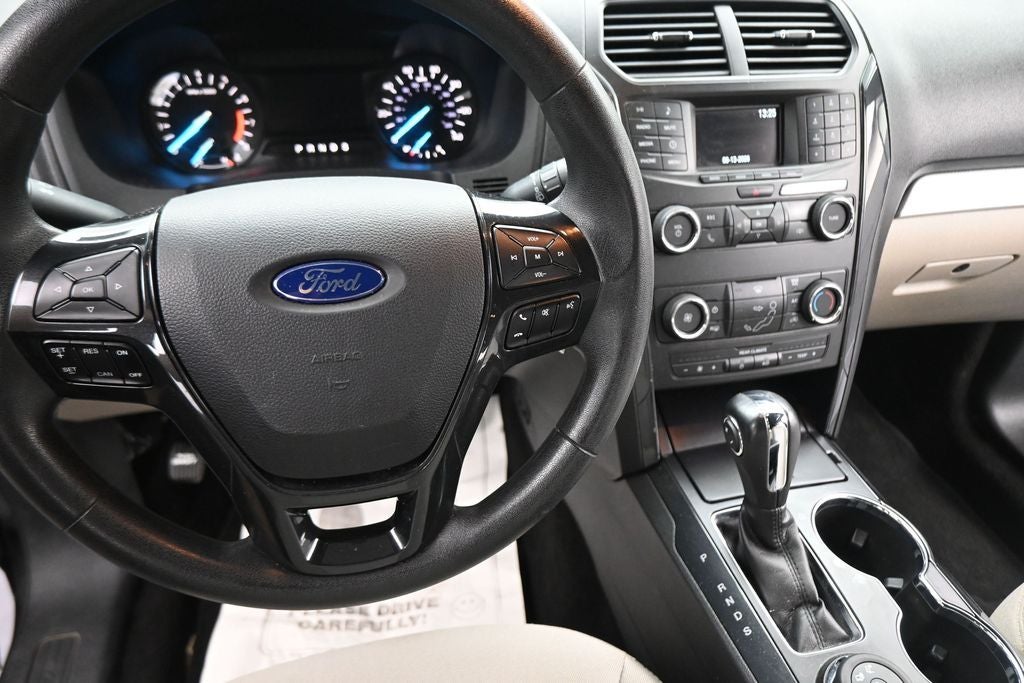 2018 Ford Explorer Base