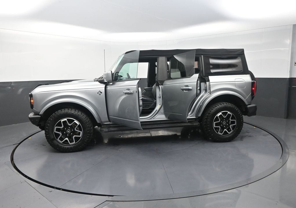 2021 Ford Bronco Outer Banks
