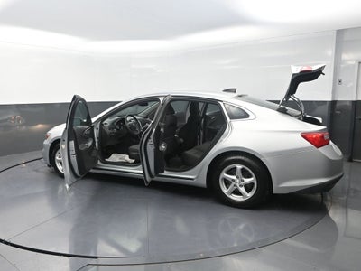 2017 Chevrolet Malibu LS 1FL