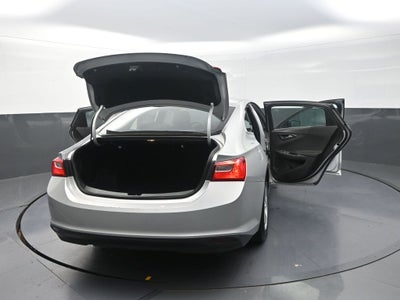 2017 Chevrolet Malibu LS 1FL
