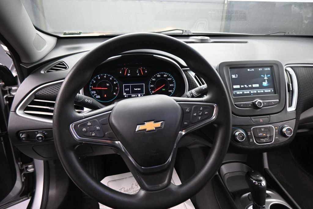 2017 Chevrolet Malibu LS 1FL