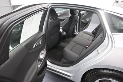 2017 Chevrolet Malibu LS 1FL