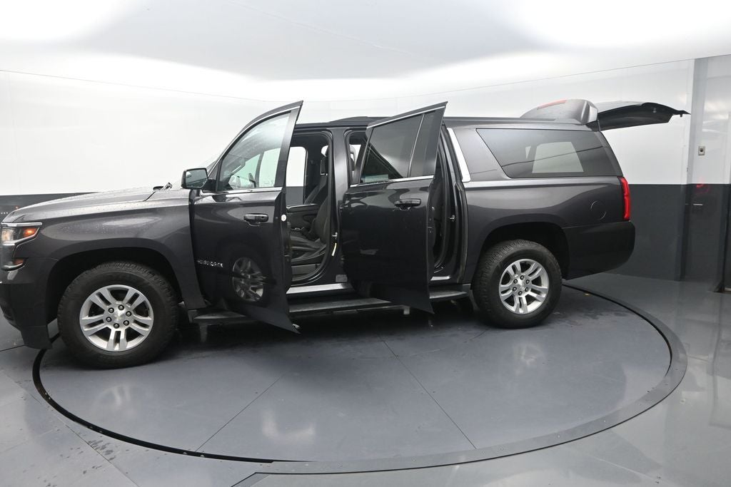 2017 Chevrolet Suburban LS