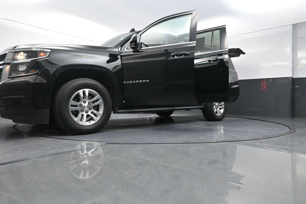 2018 Chevrolet Suburban LS