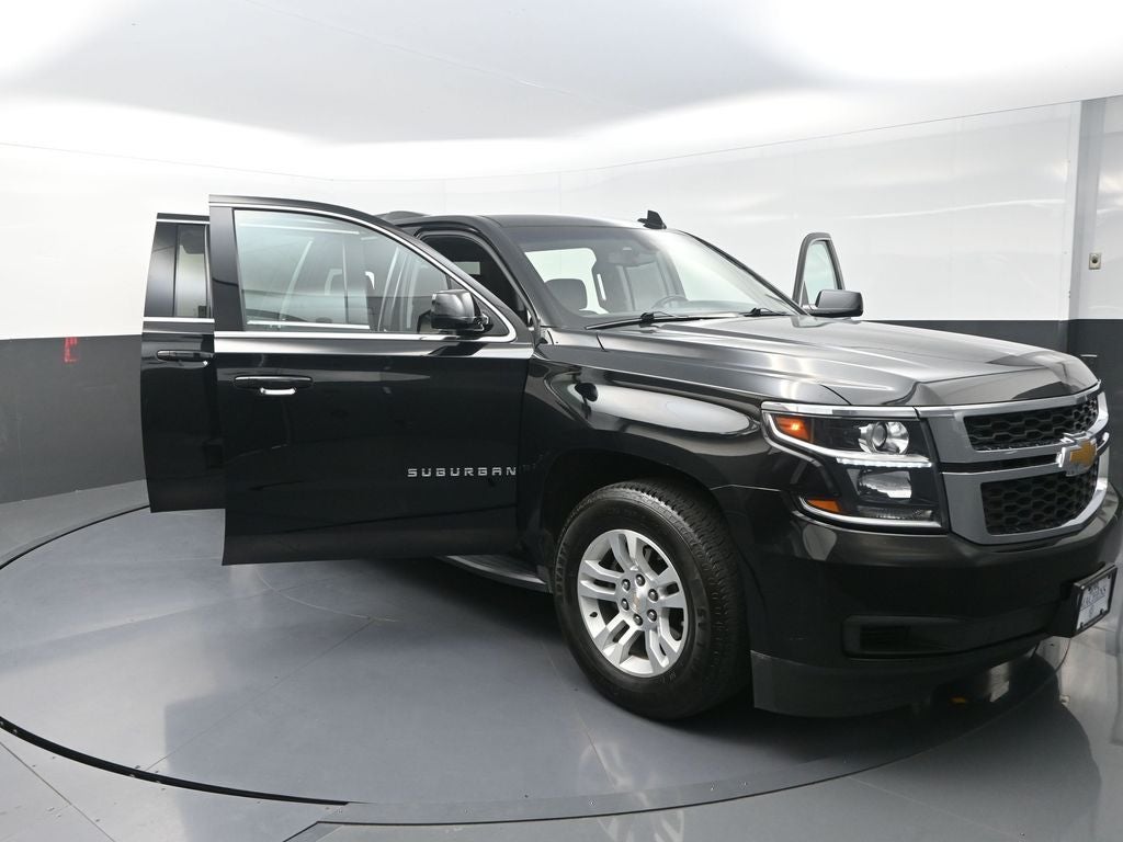 2018 Chevrolet Suburban LS