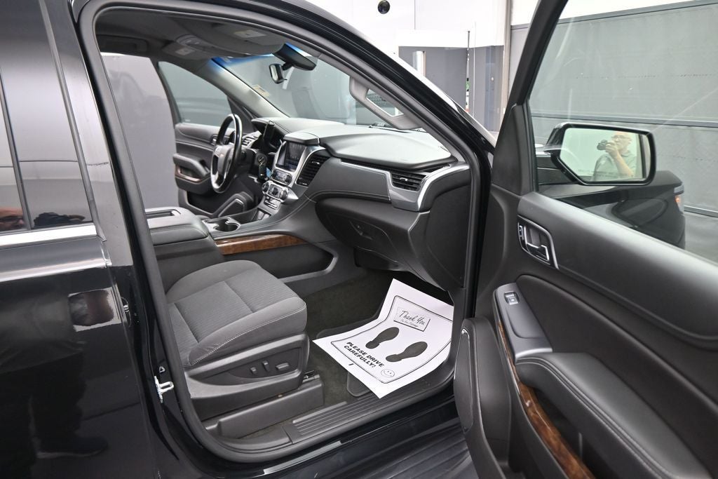 2018 Chevrolet Suburban LS