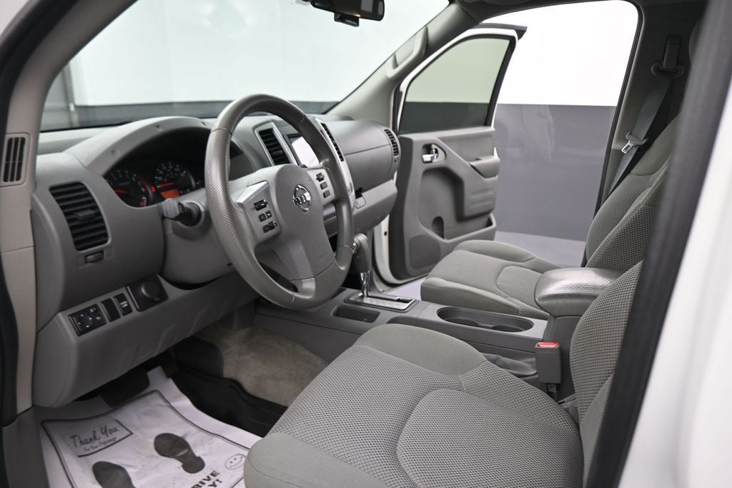 2017 Nissan Frontier SV