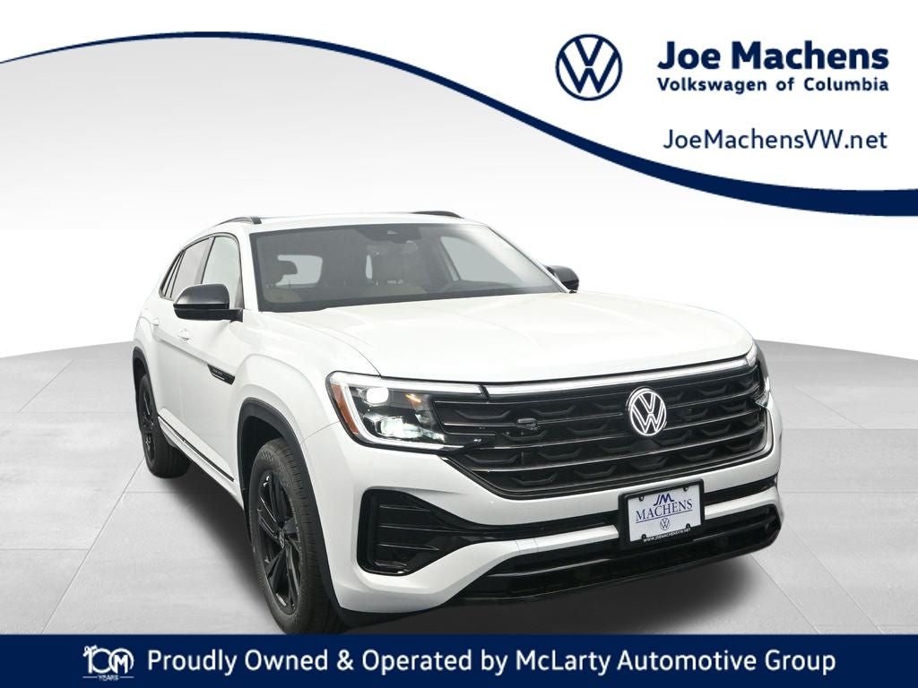 2026 Volkswagen Atlas Cross Sport 2.0T SEL R-Line Black