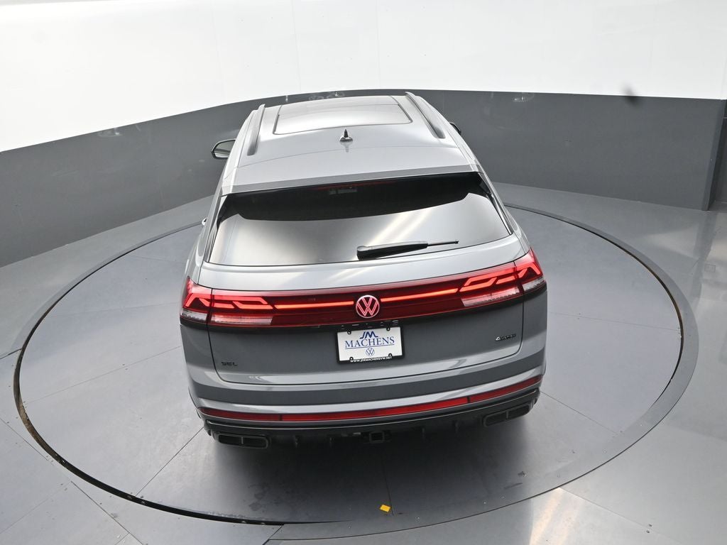 2026 Volkswagen Atlas Cross Sport 2.0T SEL R-Line Black