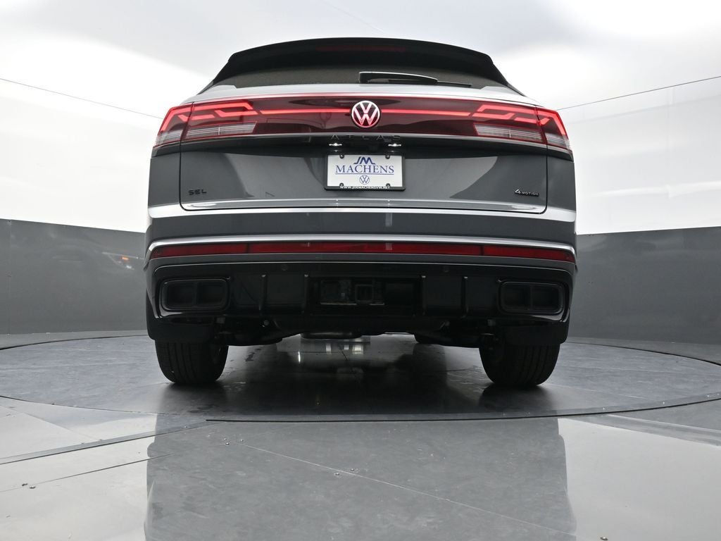 2026 Volkswagen Atlas Cross Sport 2.0T SEL R-Line Black
