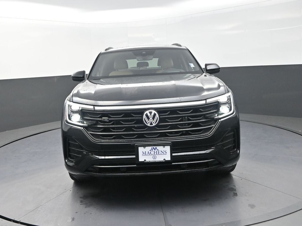 2026 Volkswagen Atlas Cross Sport 2.0T SEL R-Line Black