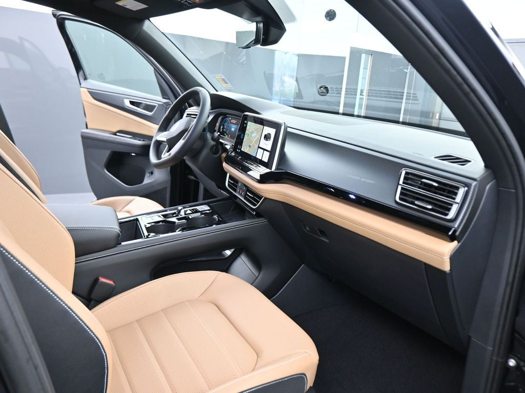 2026 Volkswagen Atlas Cross Sport 2.0T SEL R-Line Black