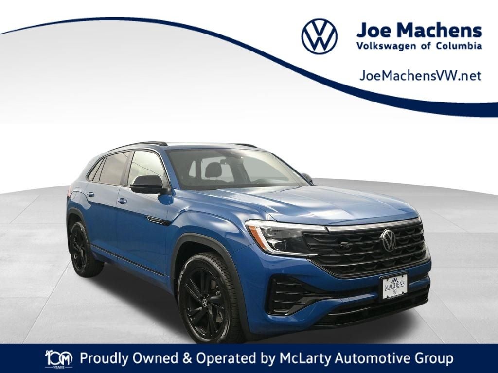 2026 Volkswagen Atlas Cross Sport 2.0T SEL R-Line Black