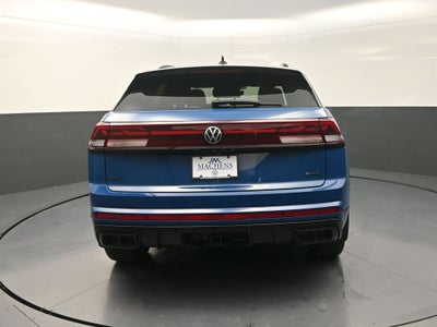 2026 Volkswagen Atlas Cross Sport 2.0T SEL R-Line Black