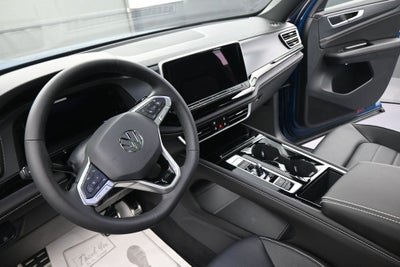 2026 Volkswagen Atlas Cross Sport 2.0T SEL R-Line Black