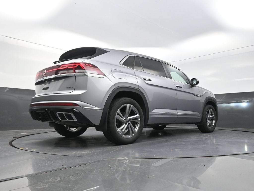 2024 Volkswagen Atlas Cross Sport 2.0T SEL R-Line