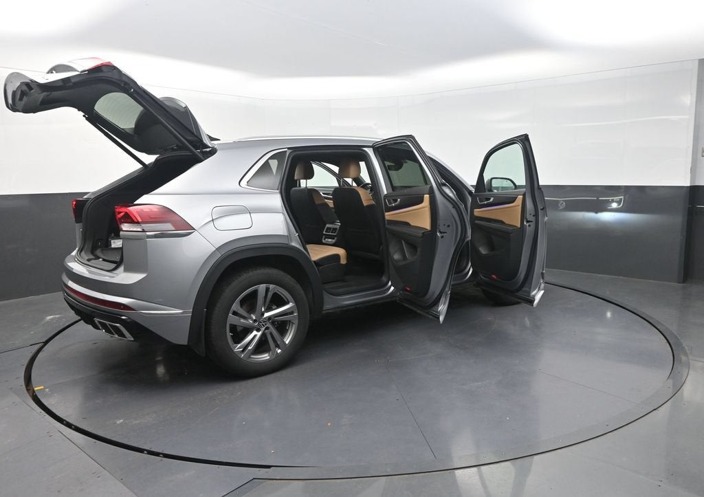 2024 Volkswagen Atlas Cross Sport 2.0T SEL R-Line