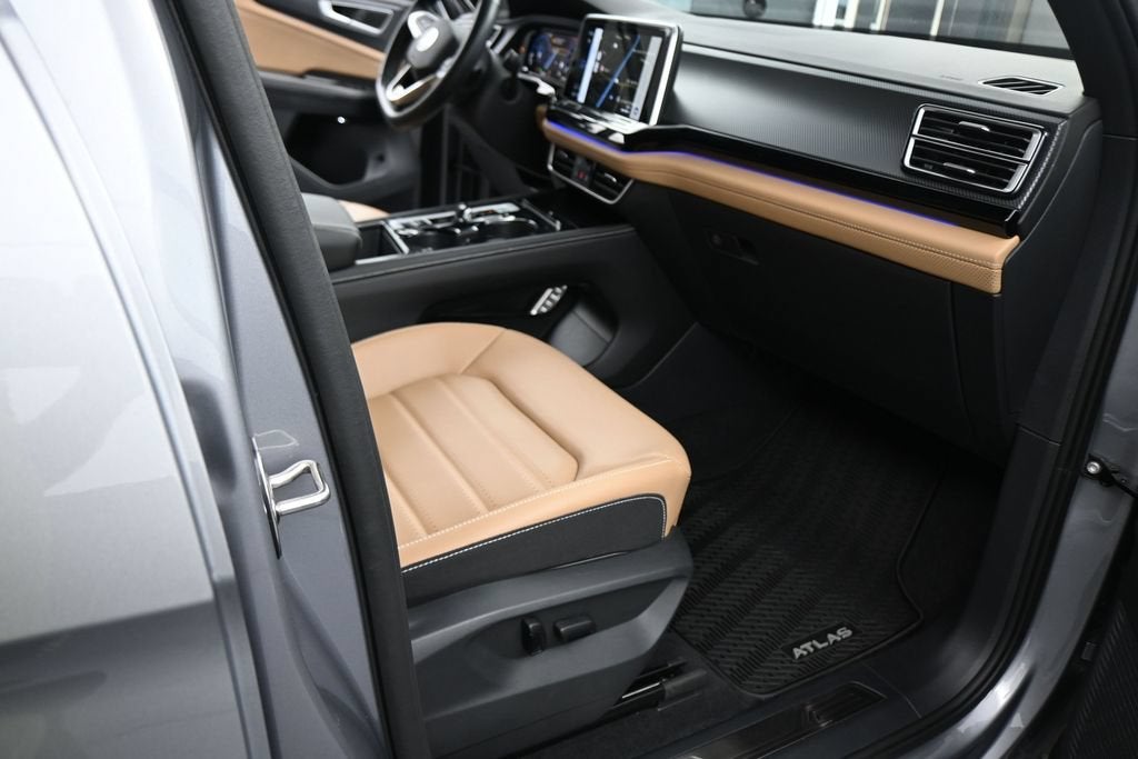 2024 Volkswagen Atlas Cross Sport 2.0T SEL R-Line