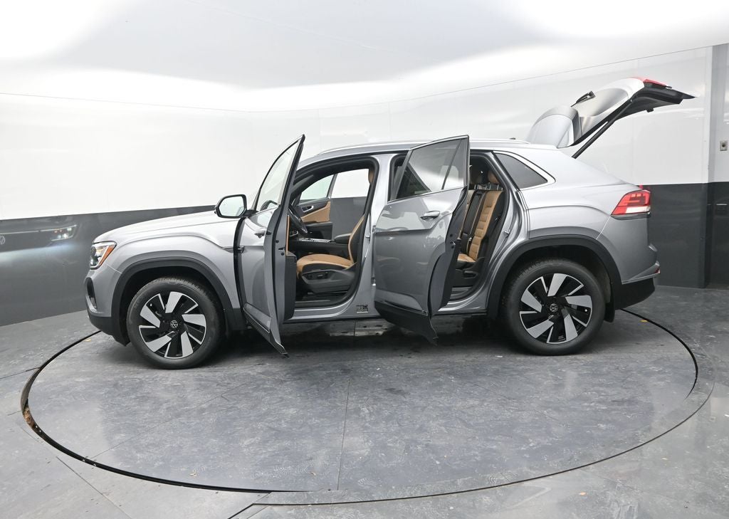 2026 Volkswagen Atlas Cross Sport 2.0T SEL