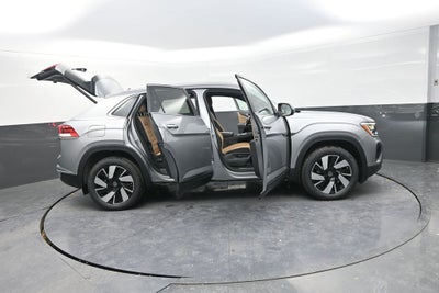 2026 Volkswagen Atlas Cross Sport 2.0T SEL