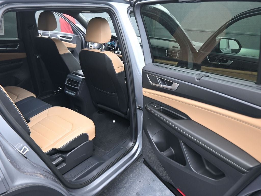 2026 Volkswagen Atlas Cross Sport 2.0T SEL