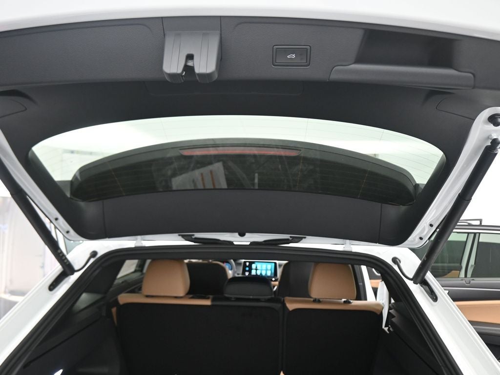 2026 Volkswagen Atlas Cross Sport 2.0T SEL