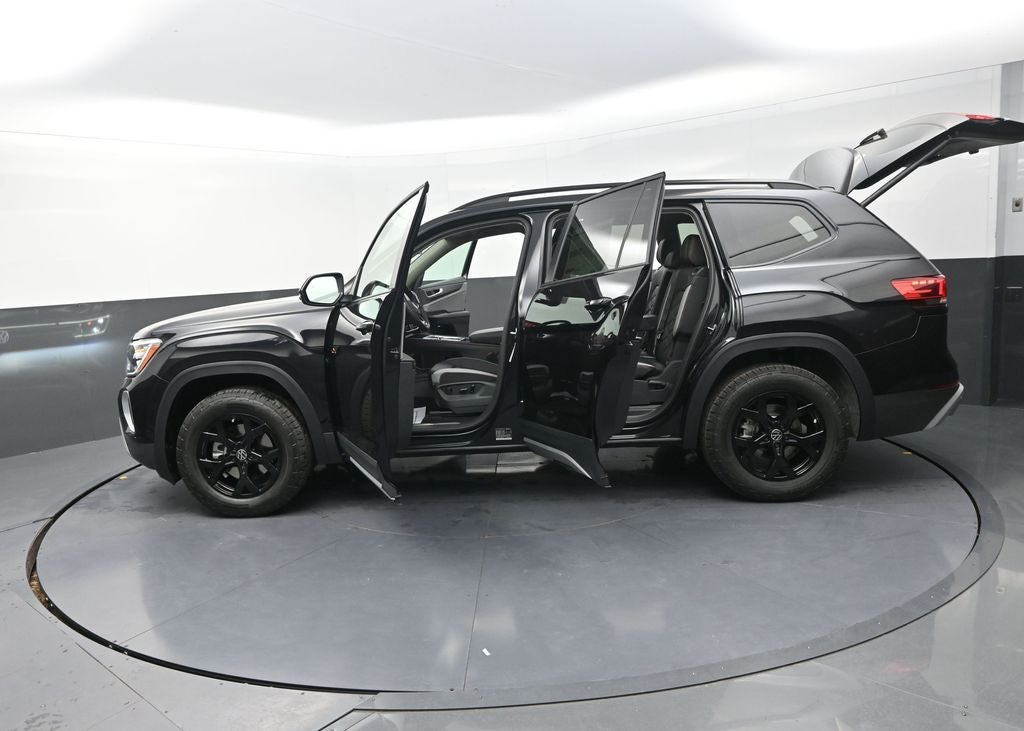 2026 Volkswagen Atlas 2.0T Peak Edition