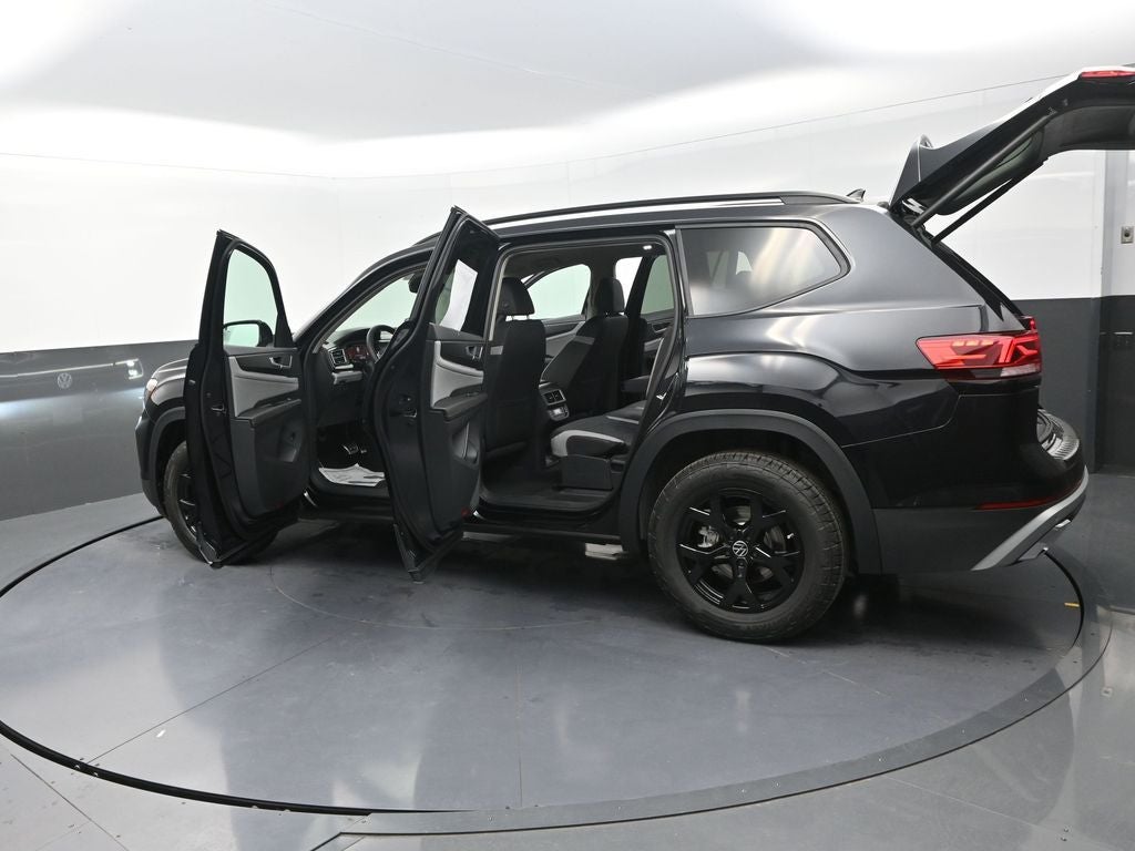 2026 Volkswagen Atlas 2.0T Peak Edition