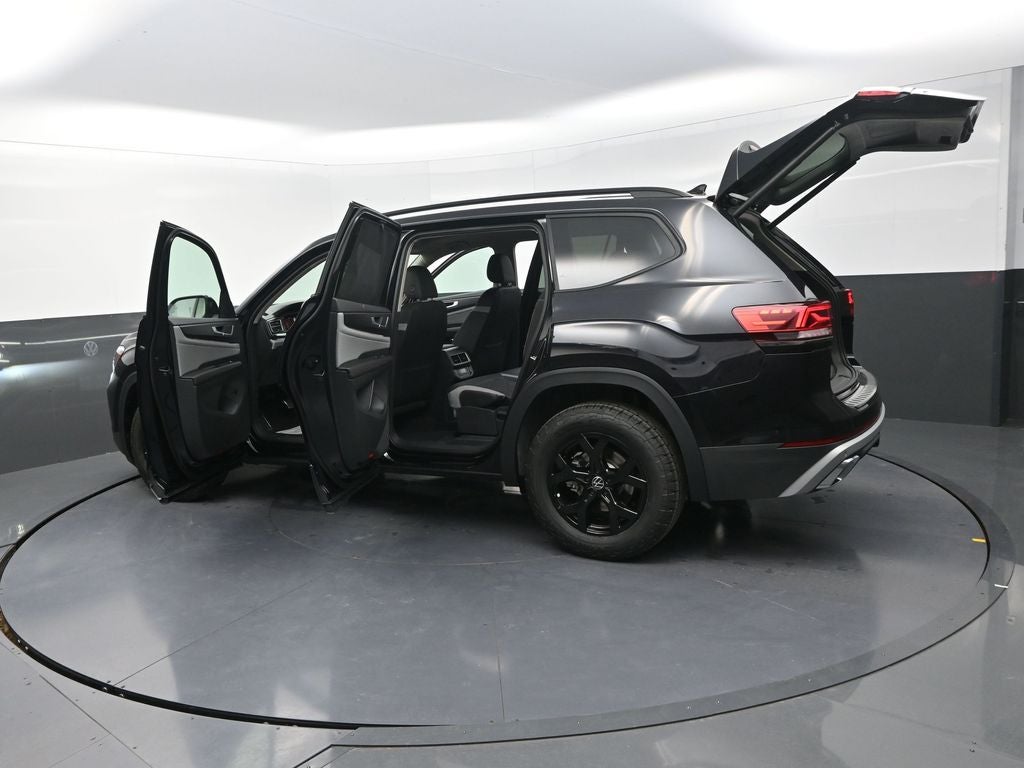 2026 Volkswagen Atlas 2.0T Peak Edition