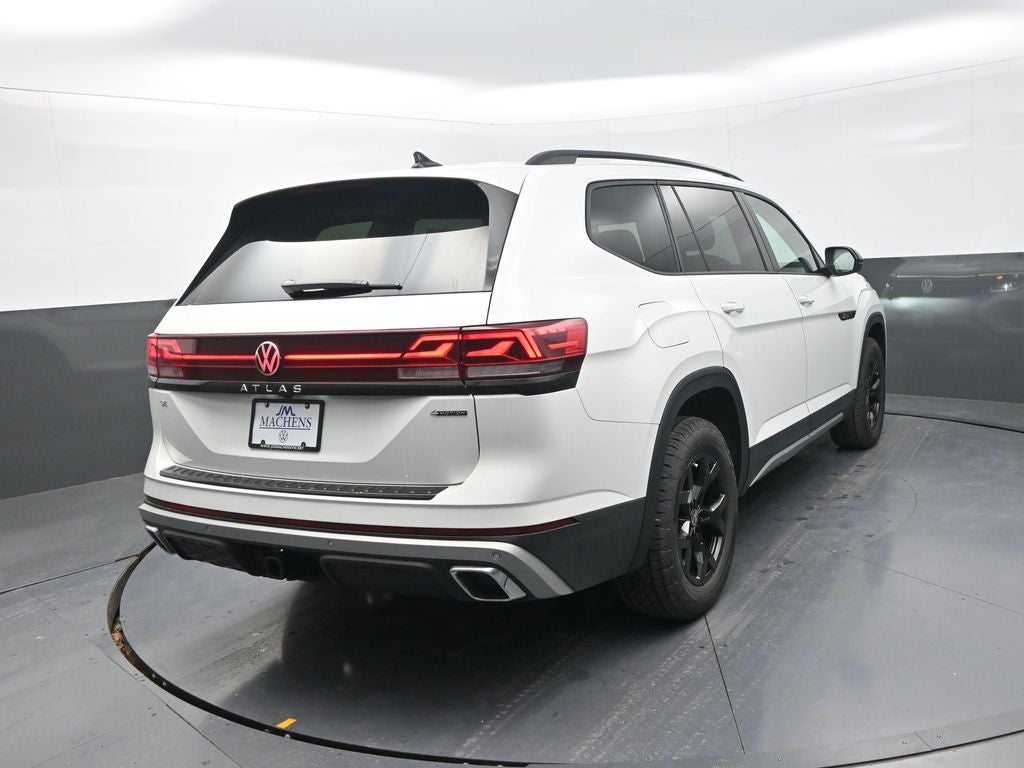 2026 Volkswagen Atlas 2.0T Peak Edition