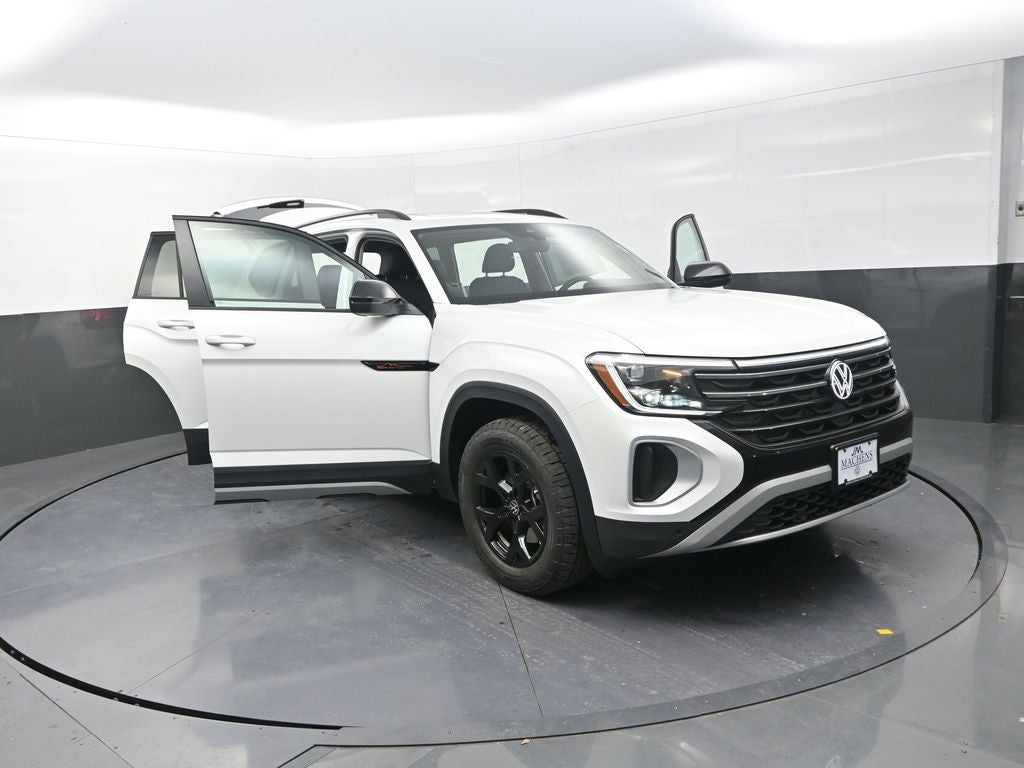 2026 Volkswagen Atlas 2.0T Peak Edition