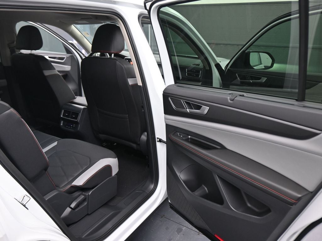 2026 Volkswagen Atlas 2.0T Peak Edition