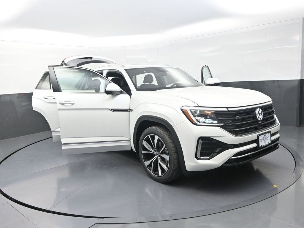 2026 Volkswagen Atlas Cross Sport 2.0T SEL Premium R-Line