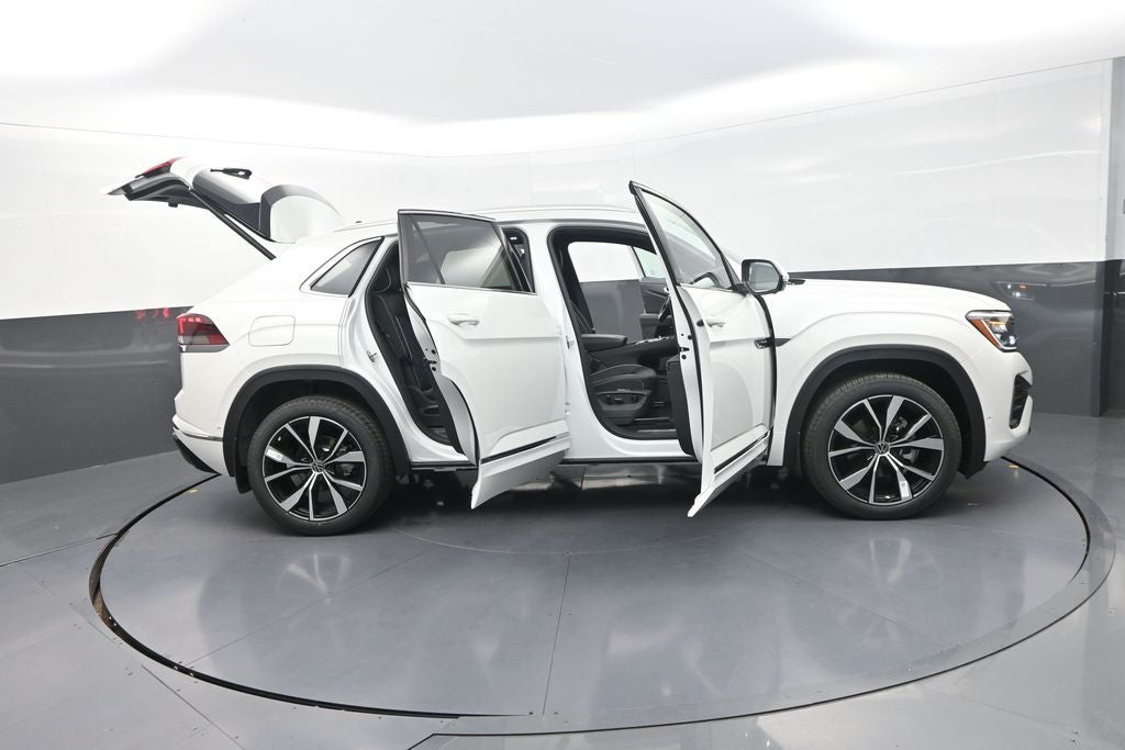 2026 Volkswagen Atlas Cross Sport 2.0T SEL Premium R-Line
