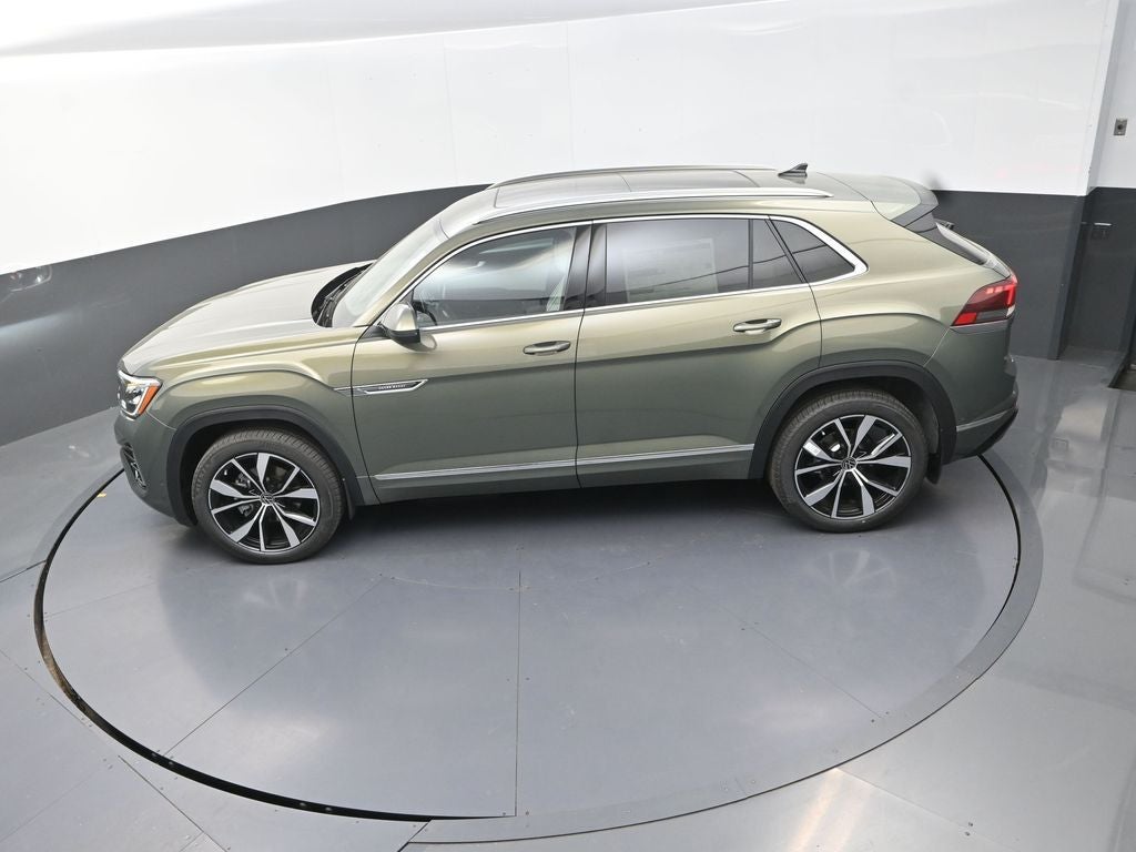 2026 Volkswagen Atlas Cross Sport 2.0T SEL Premium R-Line