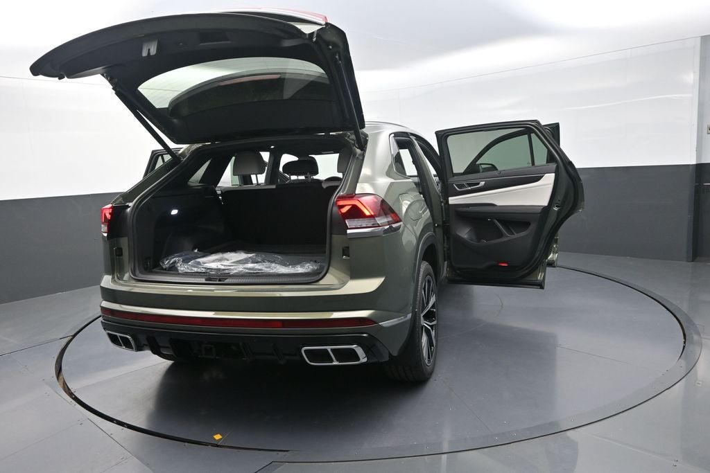 2026 Volkswagen Atlas Cross Sport 2.0T SEL Premium R-Line