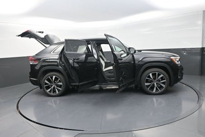 2026 Volkswagen Atlas Cross Sport 2.0T SEL Premium R-Line
